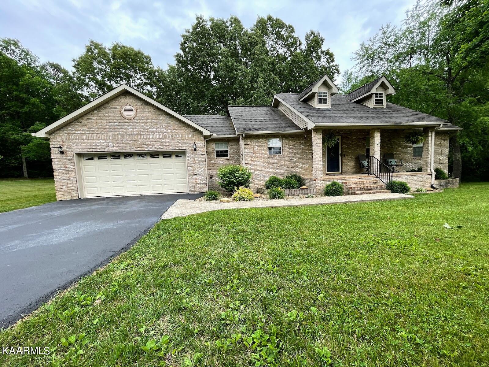 1211 Model Farm Road Jamestown, TN 38556 - Photo 9 of 37 Gallery Image 9