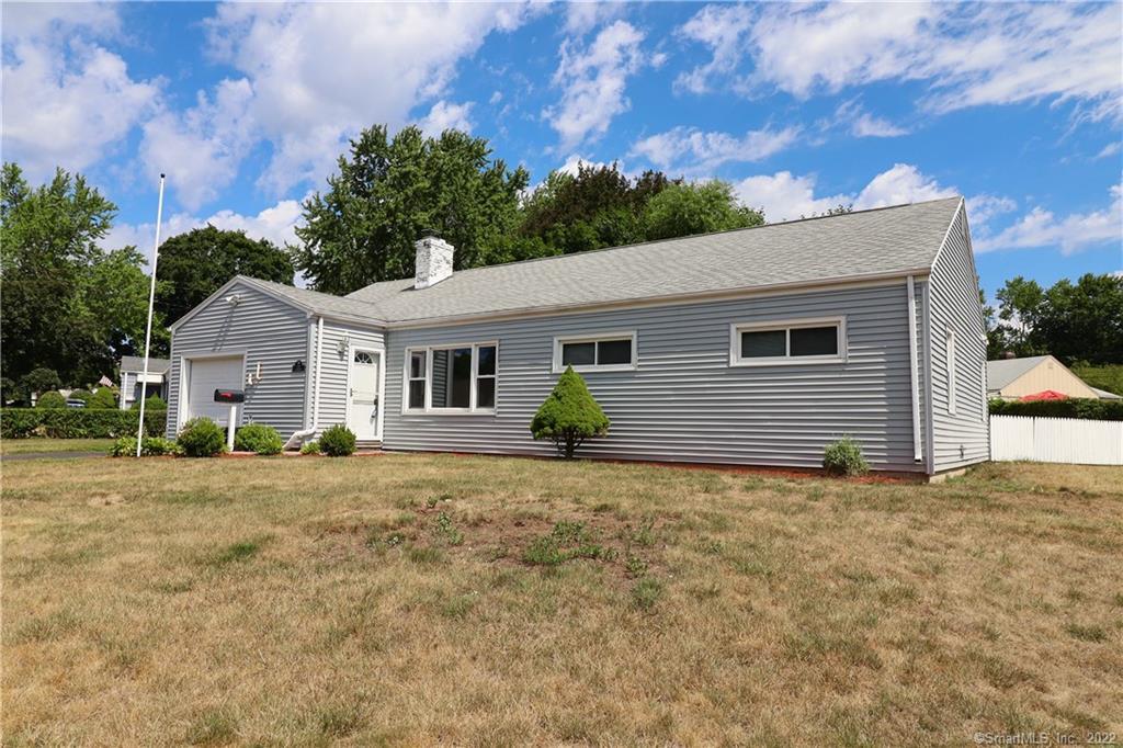 45 Weaver Road Manchester, CT 06042 - Photo 1 of 1 Welcome home to 45 Weaver Road!