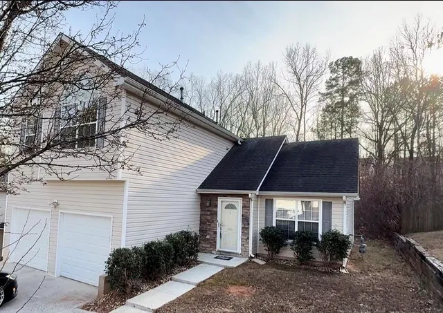 $1,800 | 2945 Highland Hill Parkway, Douglasville, GA 30135
