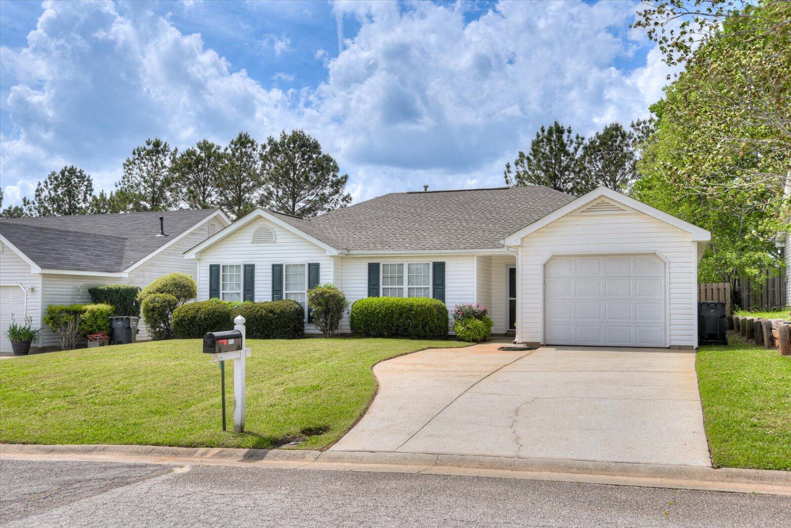 4712 Bantry Road Grovetown, GA 30813 - Photo 3 of 27 03-103-DSC_2559_60_61_62_63