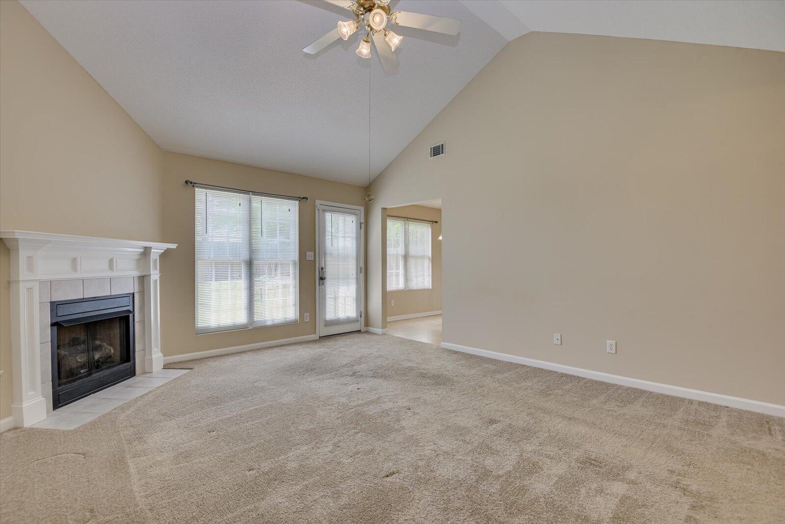 4712 Bantry Road Grovetown, GA 30813 - Photo 9 of 27 09-109-DSC_2604LRenfuse