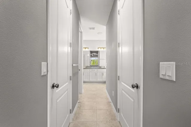 $615,000 | 843 Zeek Ridge Court, Clermont, FL 34715