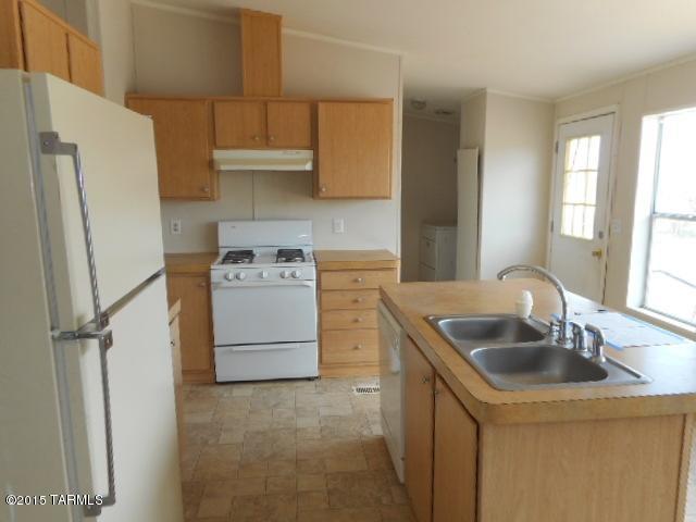 8155 South Marstellar Road Tucson, AZ 85736 - Photo 10 of 26 Gallery Image 10
