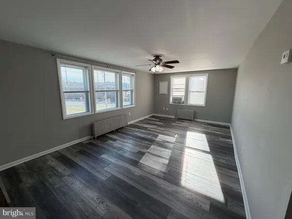 $1,800 | 69 Berlin Road, Unit B, Clementon, NJ 08021