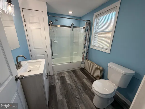 $1,800 | 69 Berlin Road, Unit B, Clementon, NJ 08021