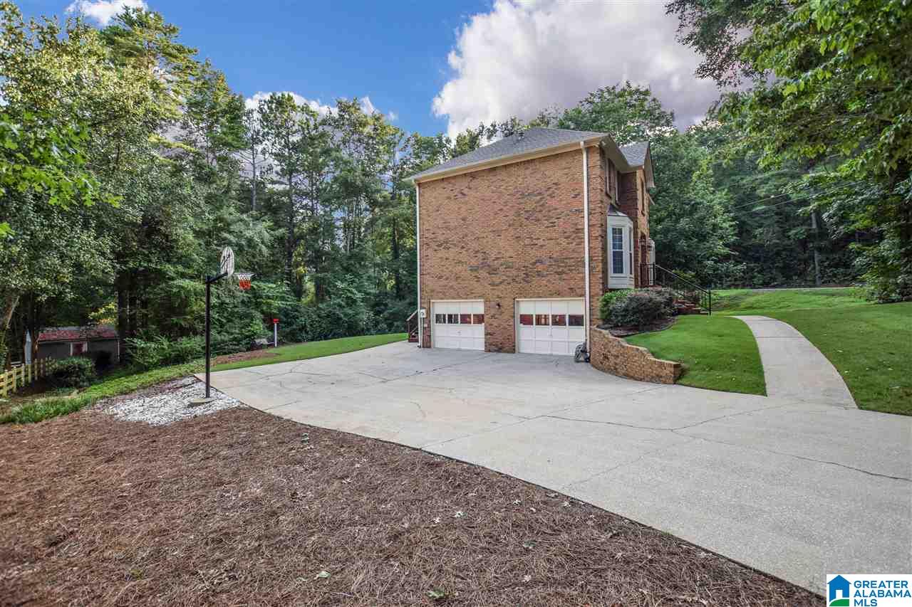 101 Mallard Pointe Drive Pelham, AL 35124 - Photo 35 of 37