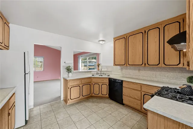 $600,000 | 3075 David Street, Riverside, CA 92506