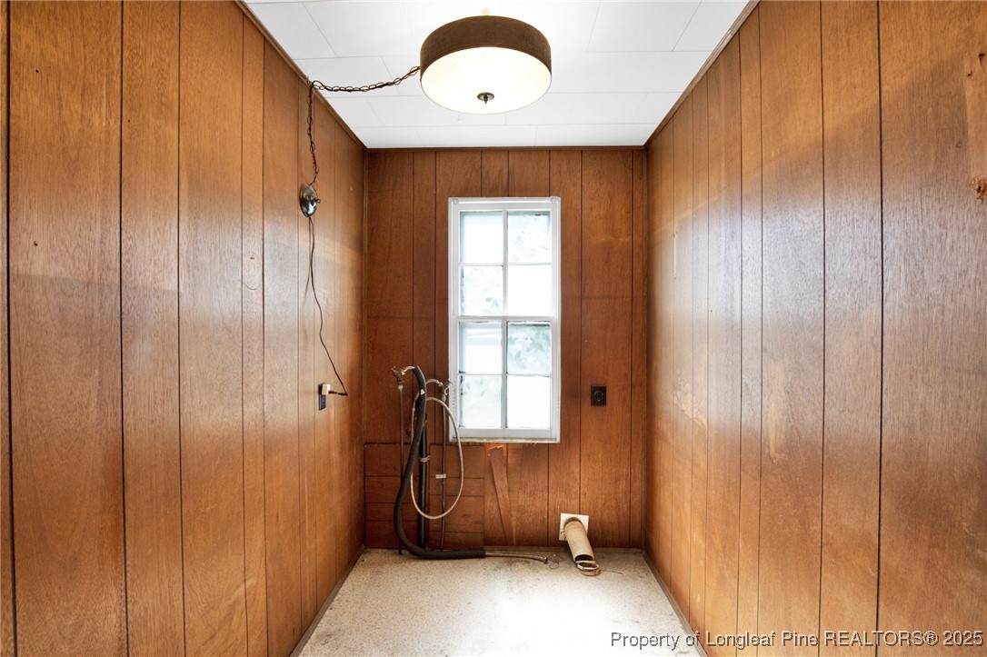 5125 Maxwell Road Autryville, NC 28318 - Photo 25 of 37 a view of a room with a window