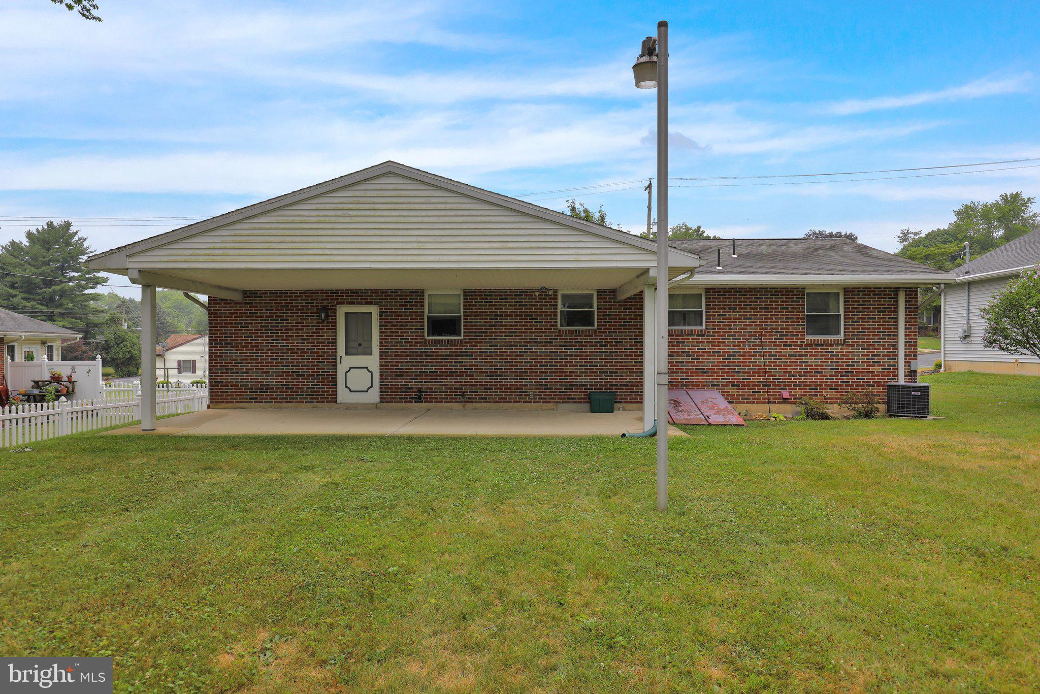 411 Mc Arthur Avenue Reading, PA 19607 - Photo 30 of 30 360_7640