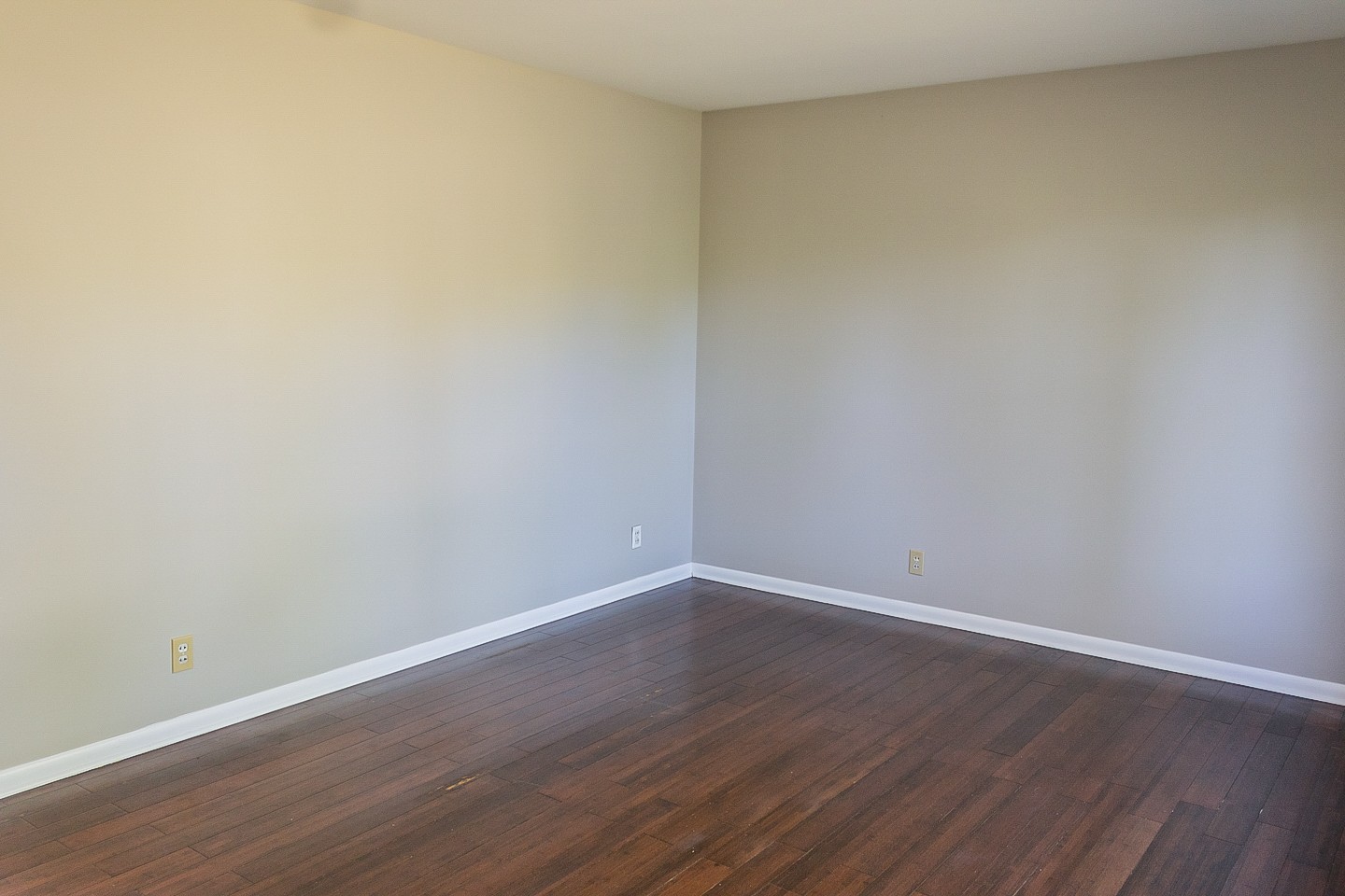 217 Yorktown Road Clarksville, TN 37042 - Photo 13 of 37 Gallery Image 13