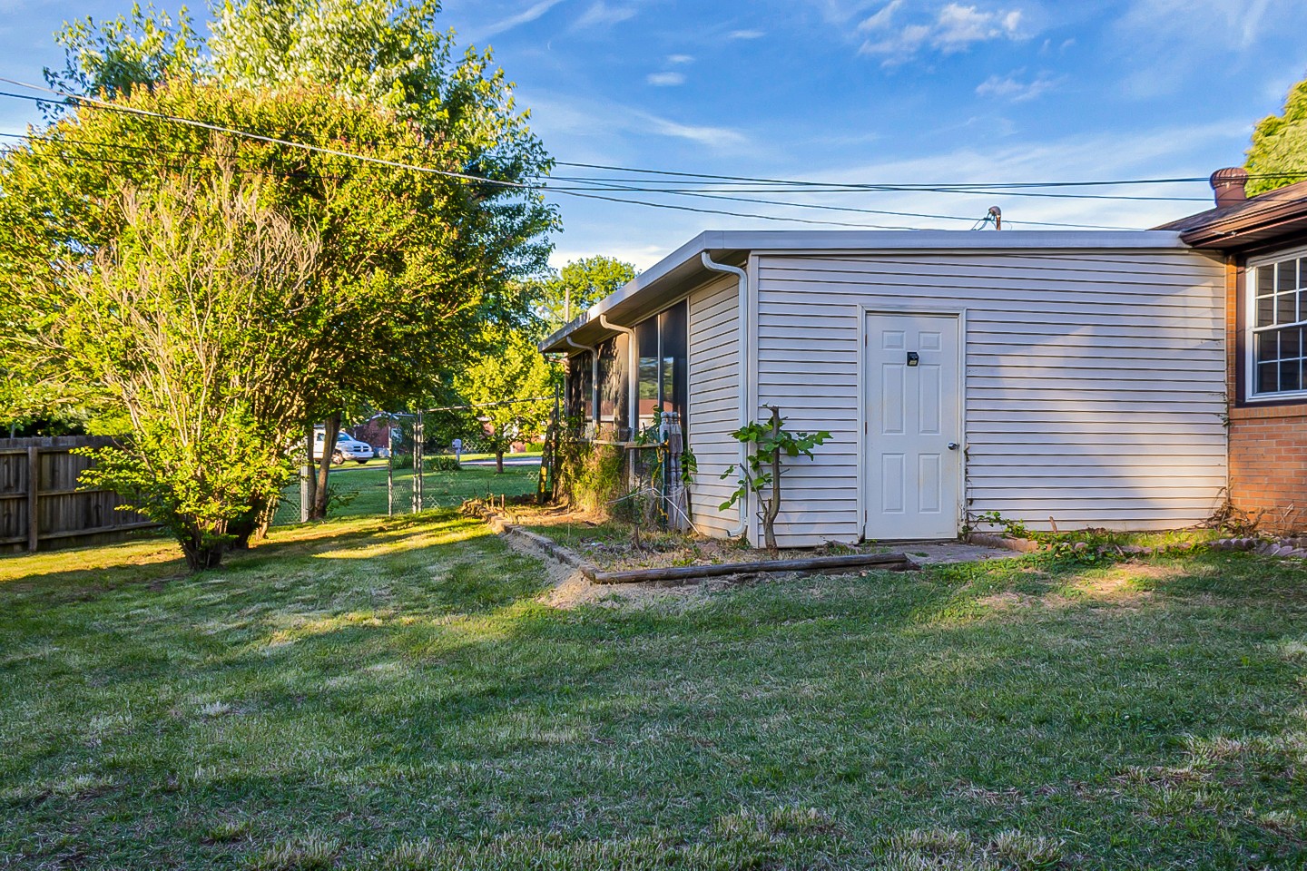 217 Yorktown Road Clarksville, TN 37042 - Photo 7 of 37 Gallery Image 7