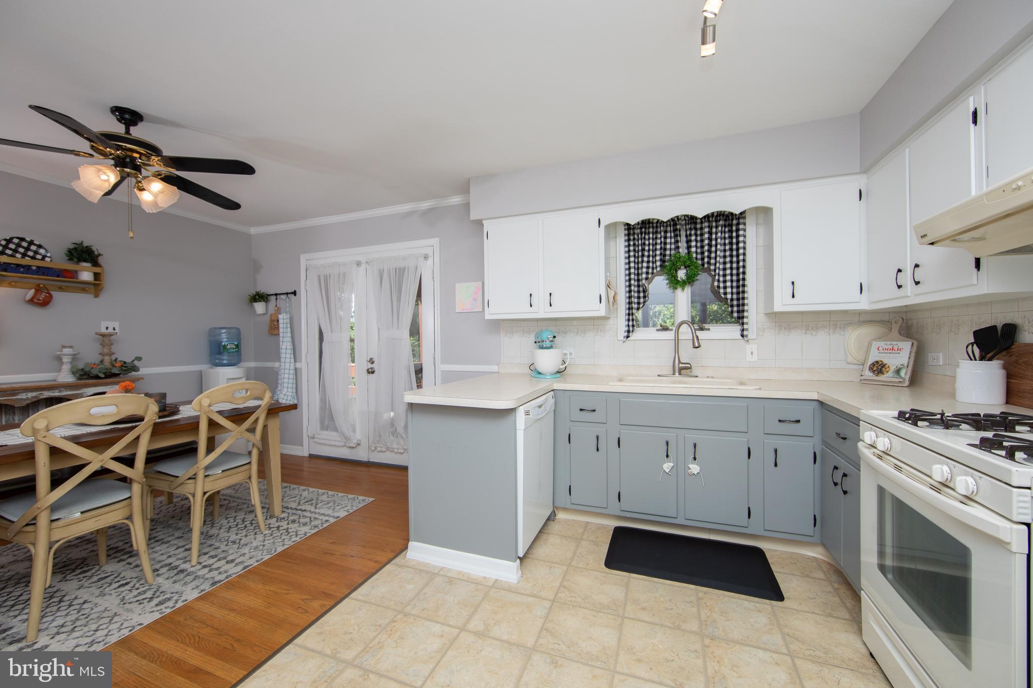 333 Ridge Avenue Glendora, NJ 08029 - Photo 11 of 47 Kitchen with Porcelain Double Sink