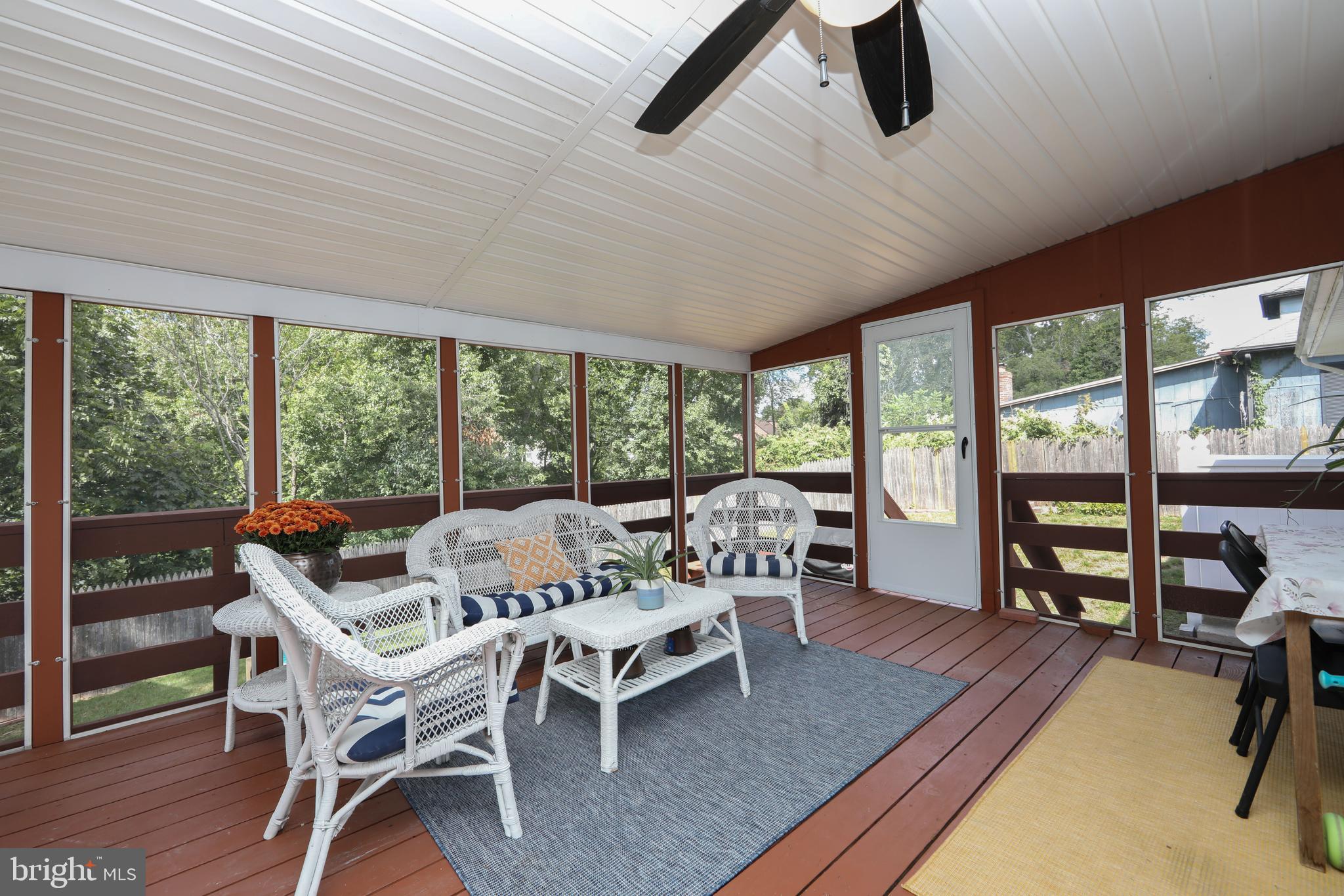 333 Ridge Avenue Glendora, NJ 08029 - Photo 13 of 47 Screened In Porch