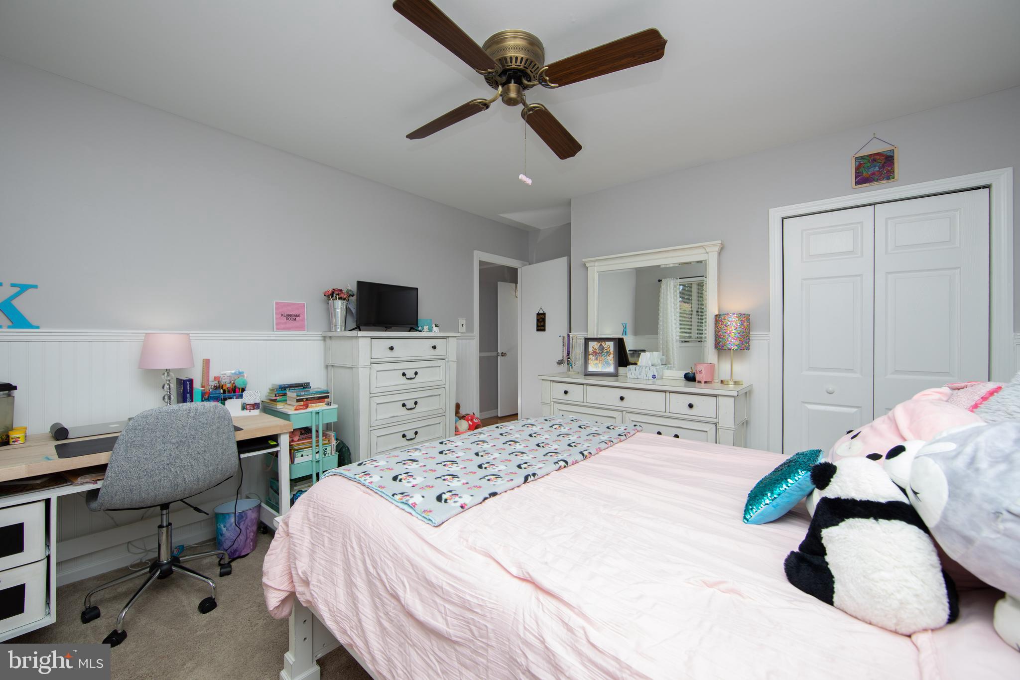 333 Ridge Avenue Glendora, NJ 08029 - Photo 20 of 47 Bedroom 2