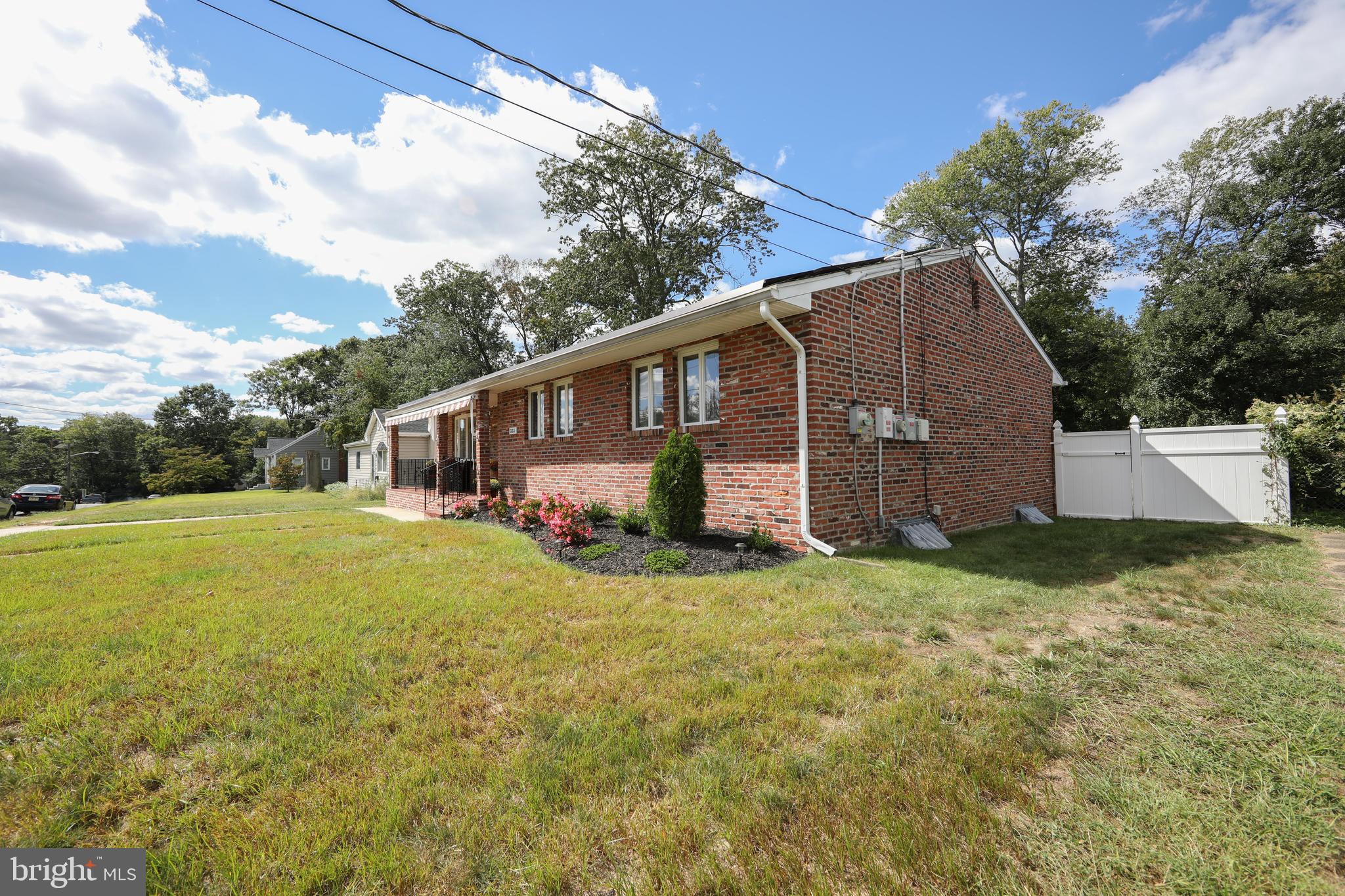 333 Ridge Avenue Glendora, NJ 08029 - Photo 3 of 47 Exterior Front Landscaping