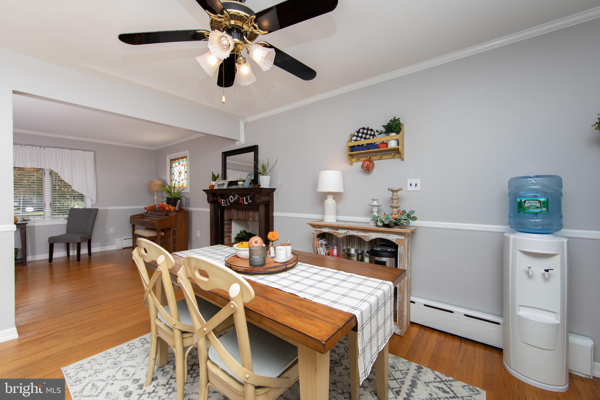 333 Ridge Avenue Glendora, NJ 08029 - Photo 9 of 47 Dining Area with Harwood Floors