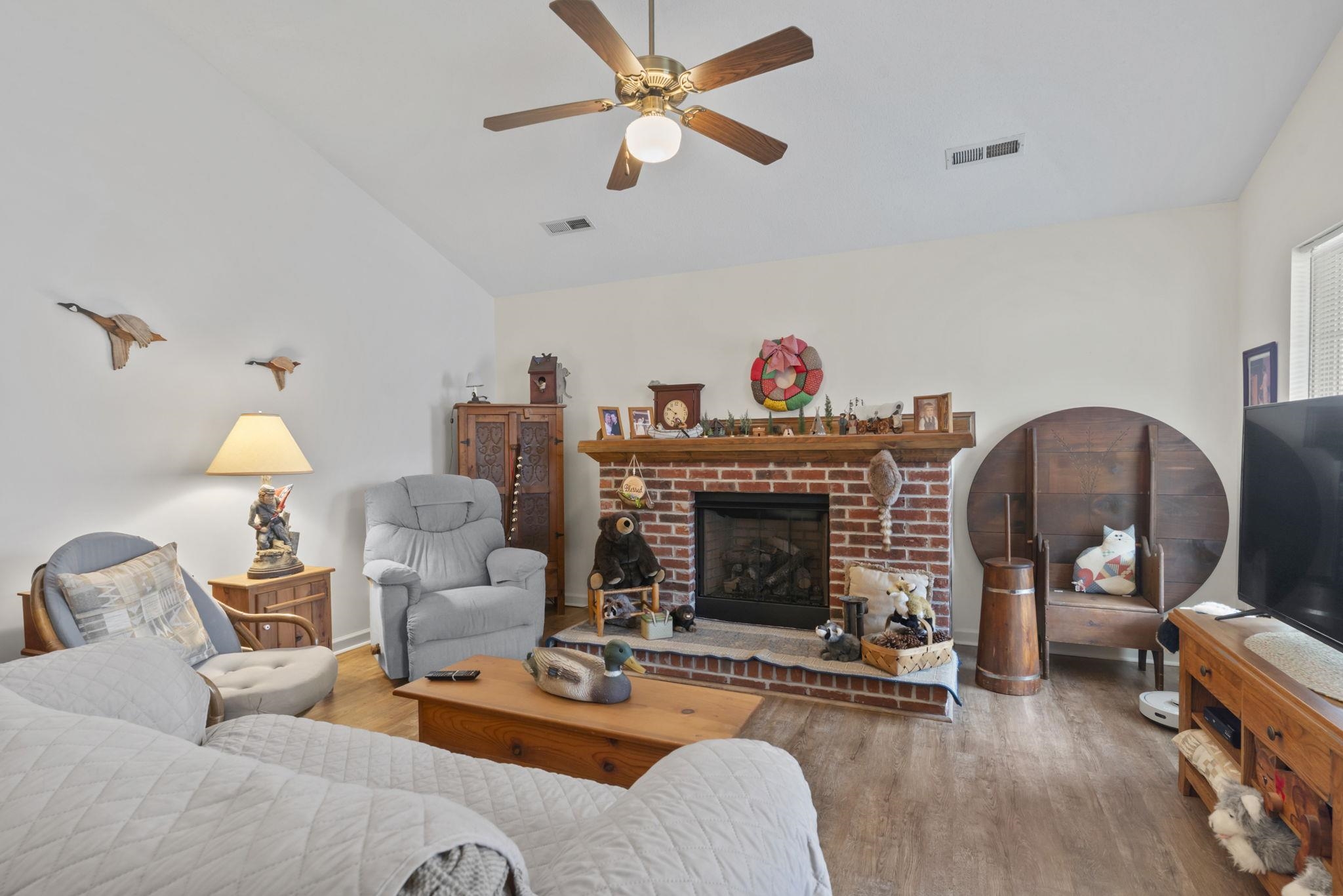 1906 Shell Court Surfside Beach, SC 29575 - Photo 5 of 23