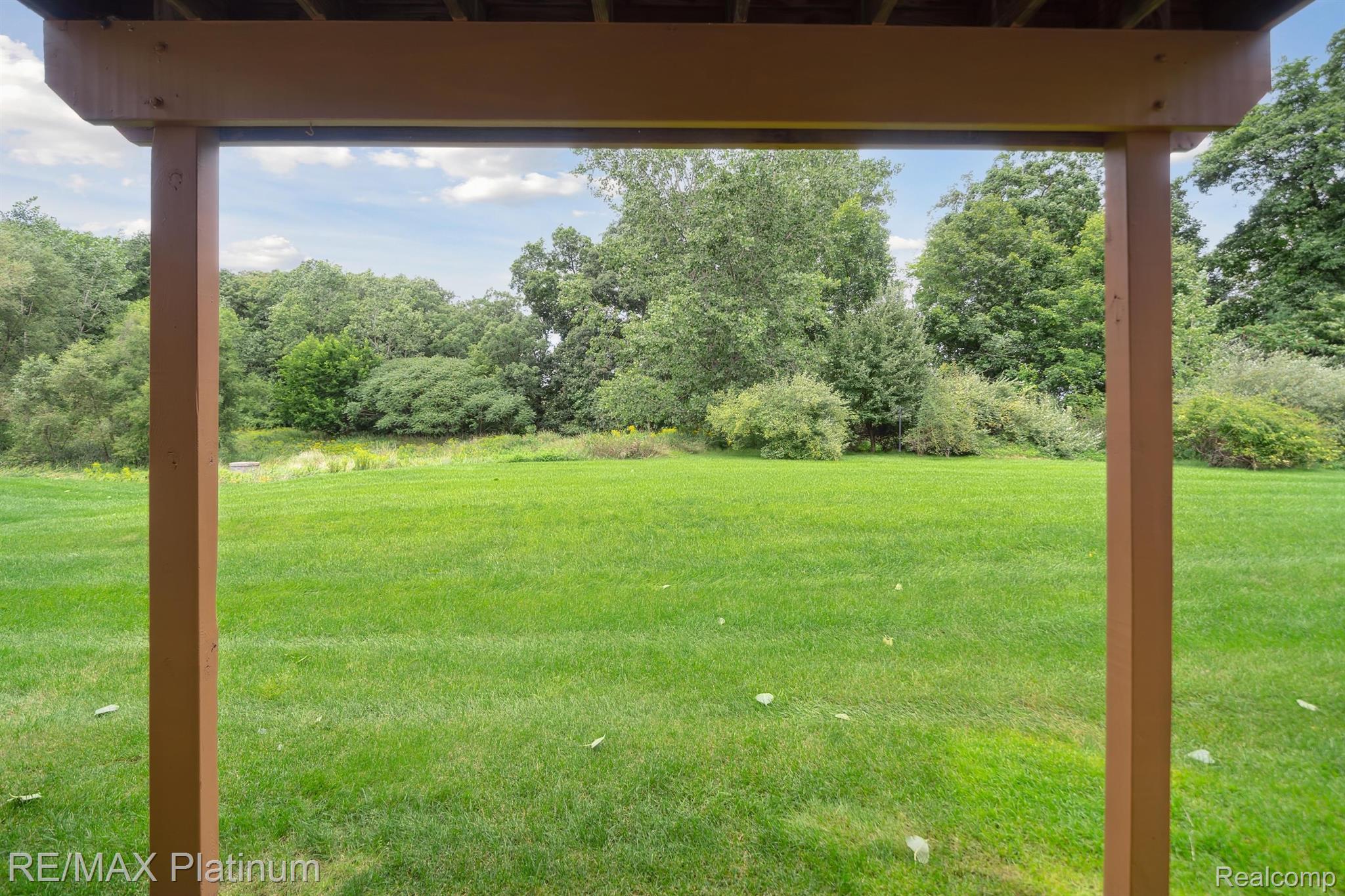 92 Sedum Road Howell, MI 48843 - Photo 21 of 22 Walkout view