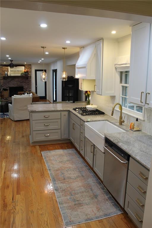 4989 Mountclaire Road Stone Mountain, GA 30087 - Photo 5 of 24