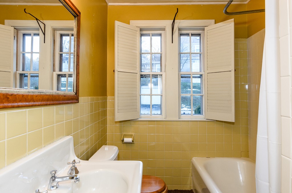 6 Cedarwood Road Boston, MA 02130 - Photo 13 of 19 Gallery Image 13