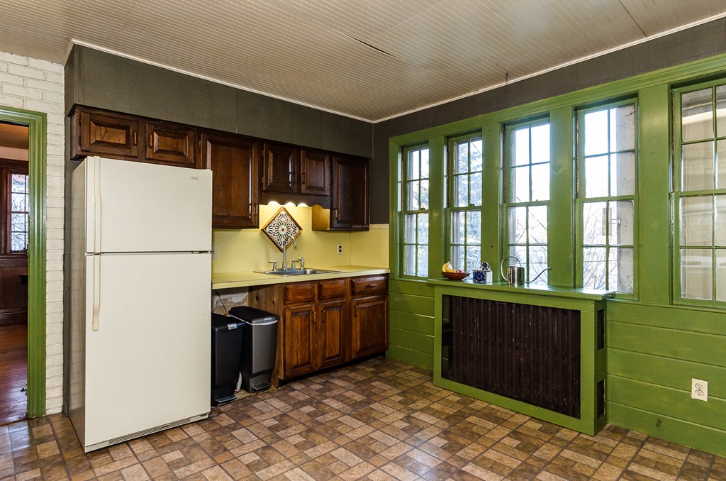 6 Cedarwood Road Boston, MA 02130 - Photo 9 of 19 Gallery Image 9