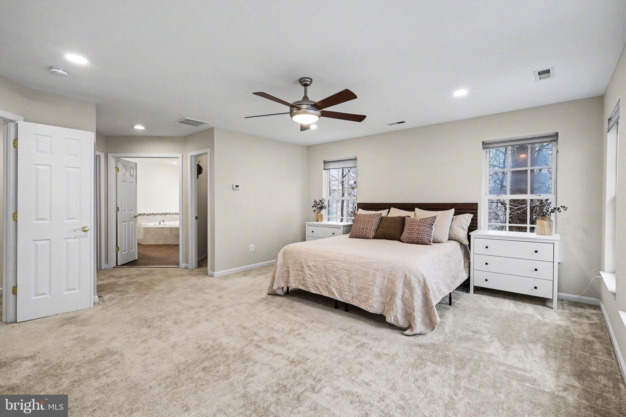 19201 Buna Street Triangle, VA 22172 - Photo 34 of 69 Spacious bedroom with natural light and charm.