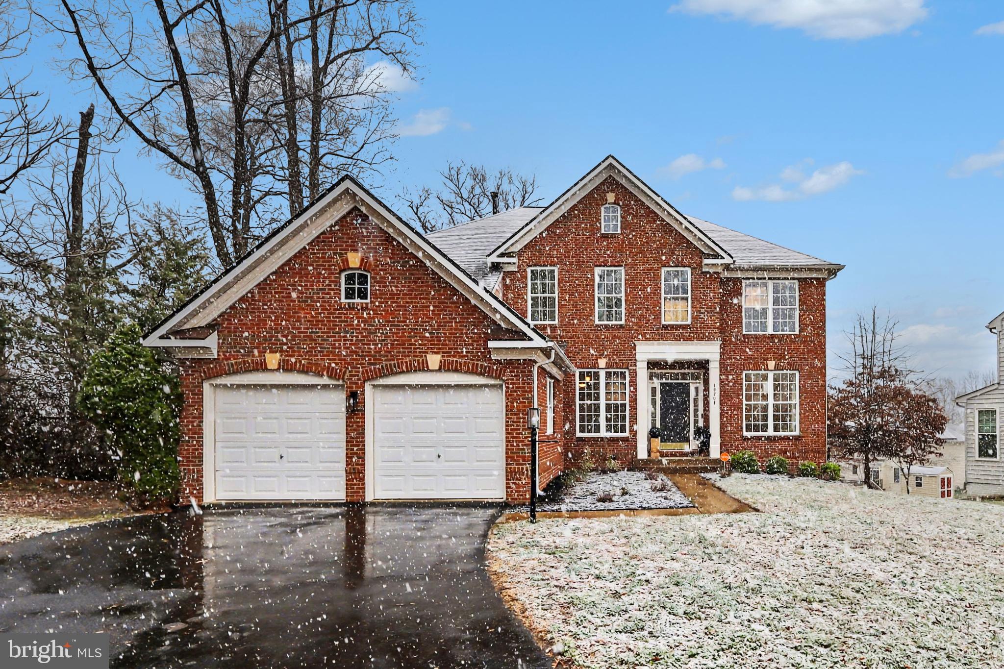 19201 Buna Street Triangle, VA 22172 - Photo 7 of 69 Charming brick home in a winter wonderland.