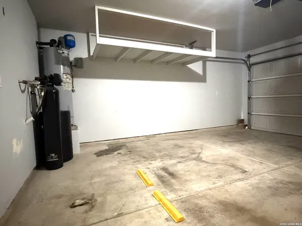 $1,800 | 11845 Silver Chase, San Antonio, TX 78254