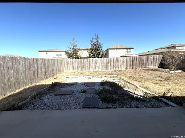 $1,800 | 11845 Silver Chase, San Antonio, TX 78254