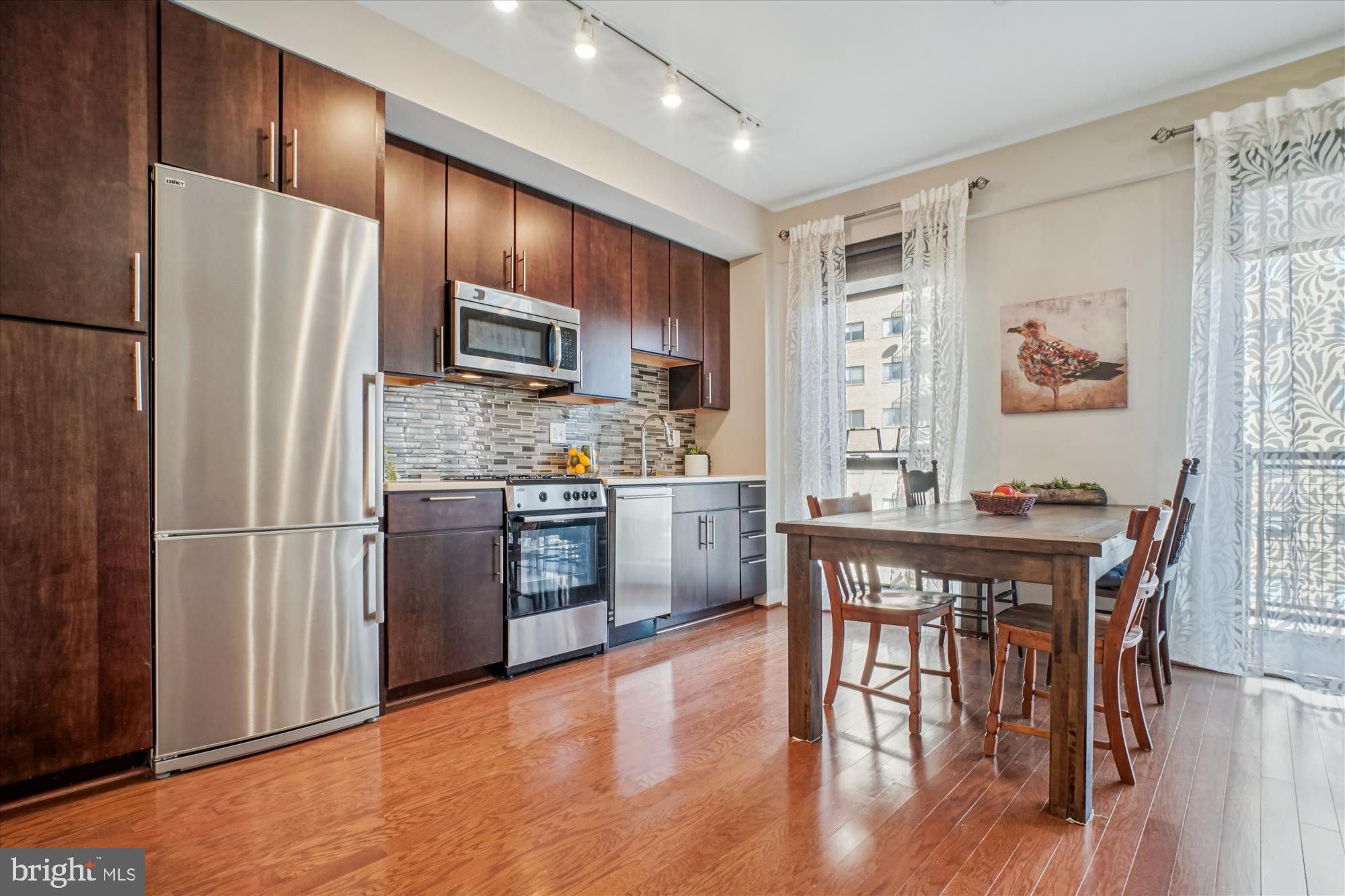 1320 Fenwick Lane, Unit 711 Silver Spring, MD 20910 - Photo 14 of 53 Dining Area