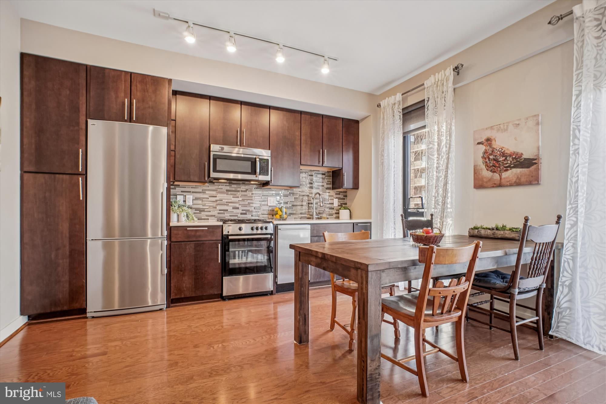 1320 Fenwick Lane, Unit 711 Silver Spring, MD 20910 - Photo 14 of 54 Dining Area