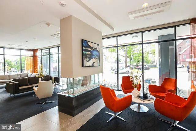 $275,000 | 1320 Fenwick Lane, Unit 711, Silver Spring, MD 20910