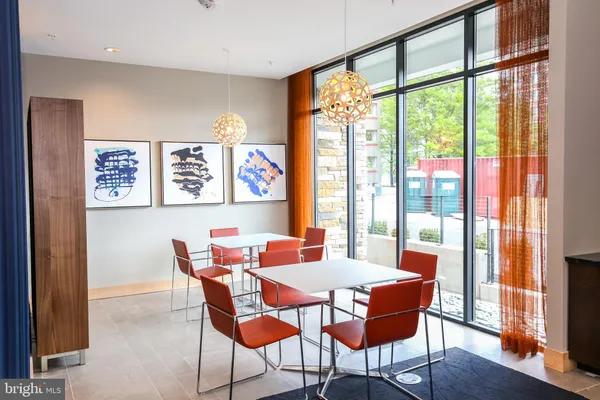 $275,000 | 1320 Fenwick Lane, Unit 711, Silver Spring, MD 20910