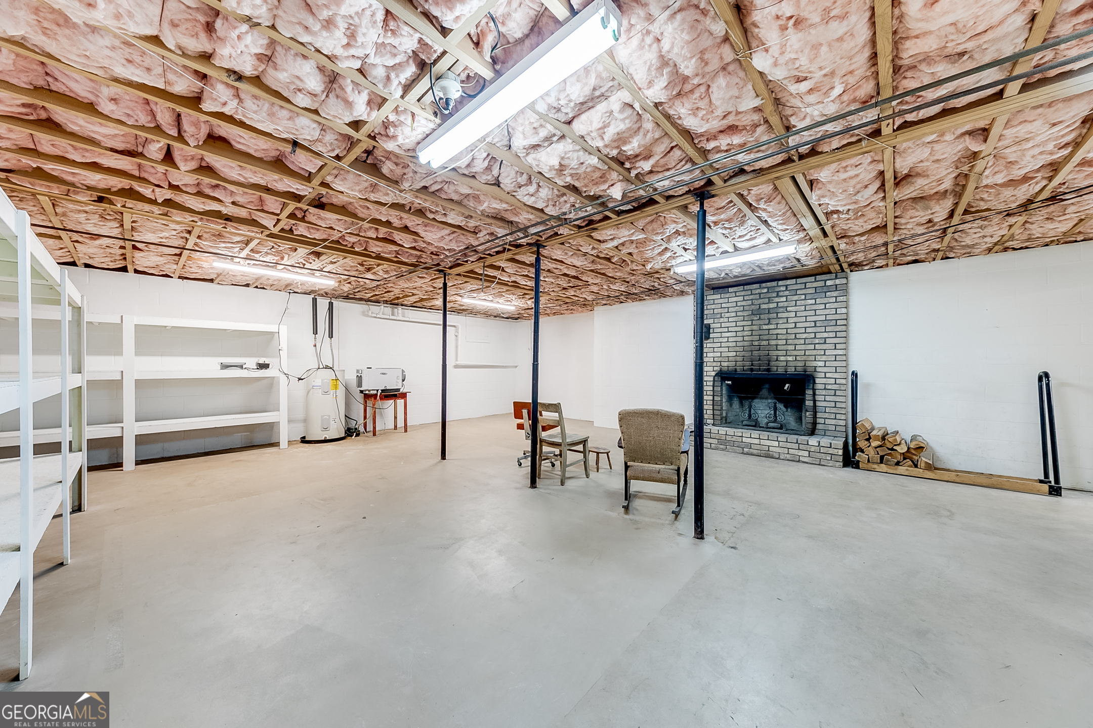 1174 Hospital Road Commerce, GA 30529 - Photo 26 of 40 a view of a street with chairs