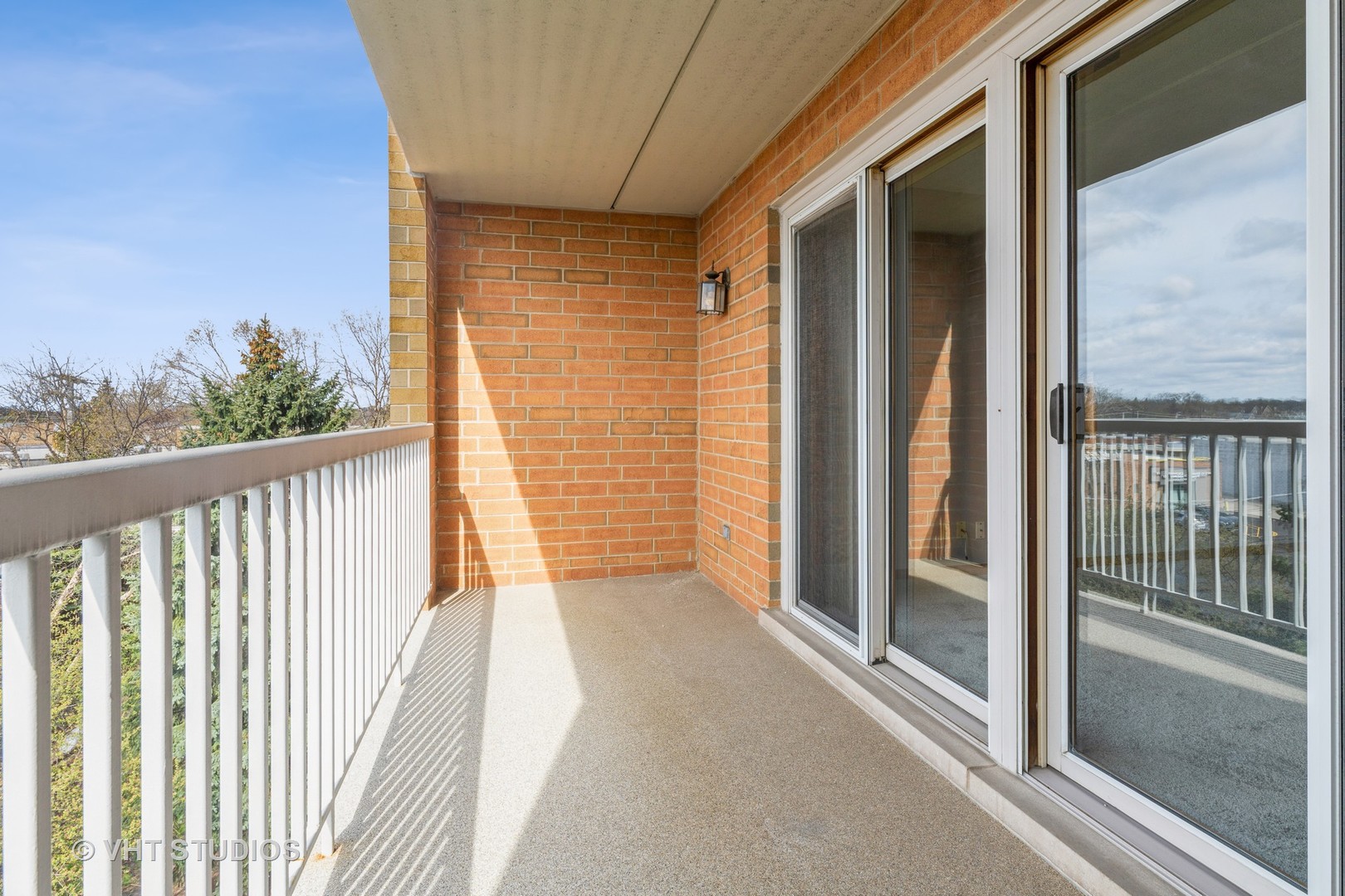 7450 North Waukegan Road, Unit 405 Niles, IL 60714 - Photo 13 of 15 a view of a balcony