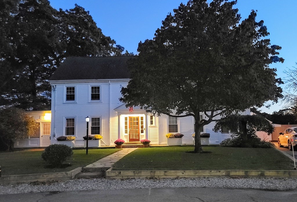 92 Chandler Road Medford, MA 02155 - Photo 38 of 42 Gallery Image 38