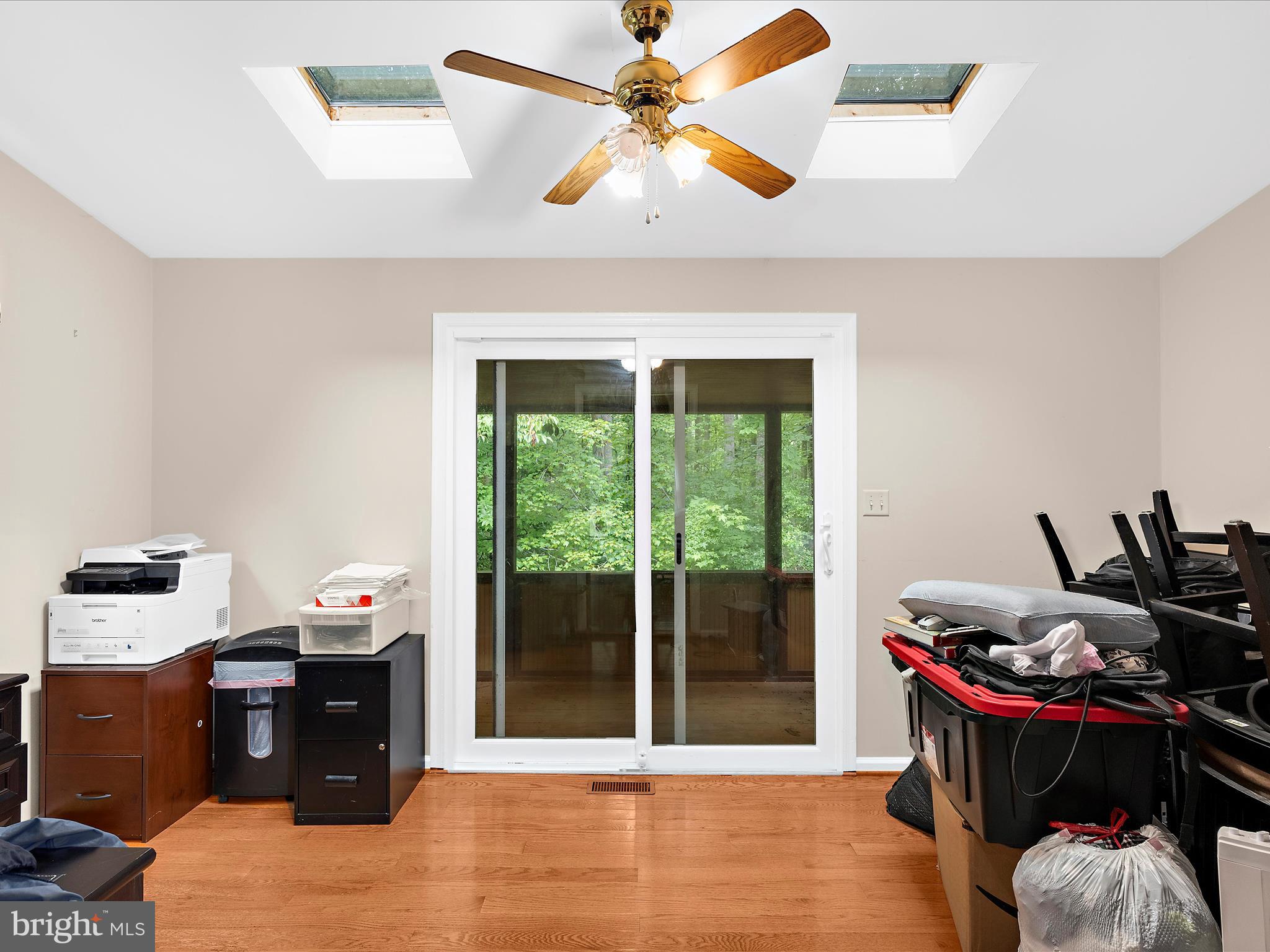 249 Double Oak Road Prince Frederick, MD 20678 - Photo 10 of 30 a living room with furniture and a window