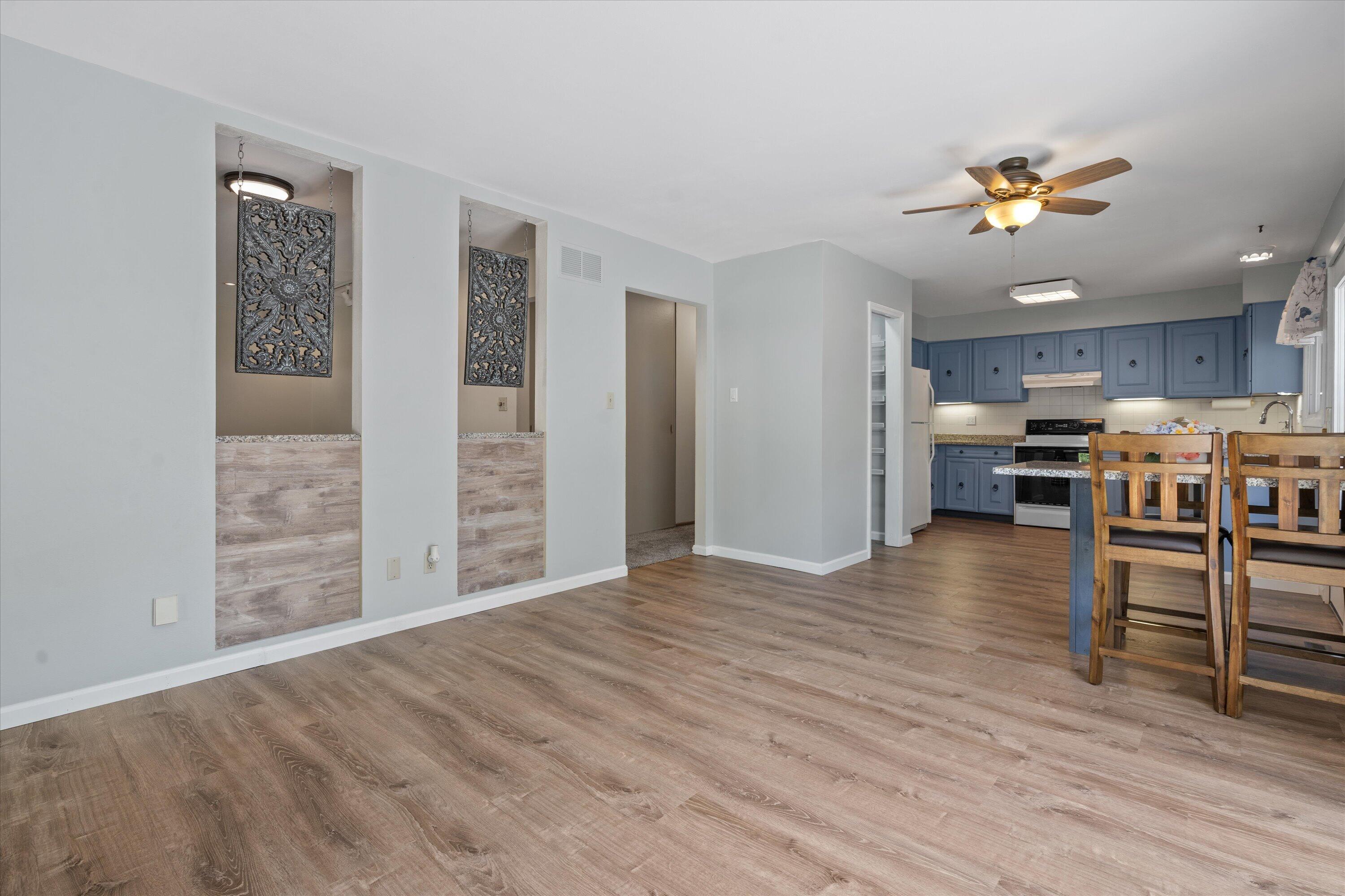 3240 South Hickory Road New Berlin, WI 53151 - Photo 8 of 37 14-DSC02616