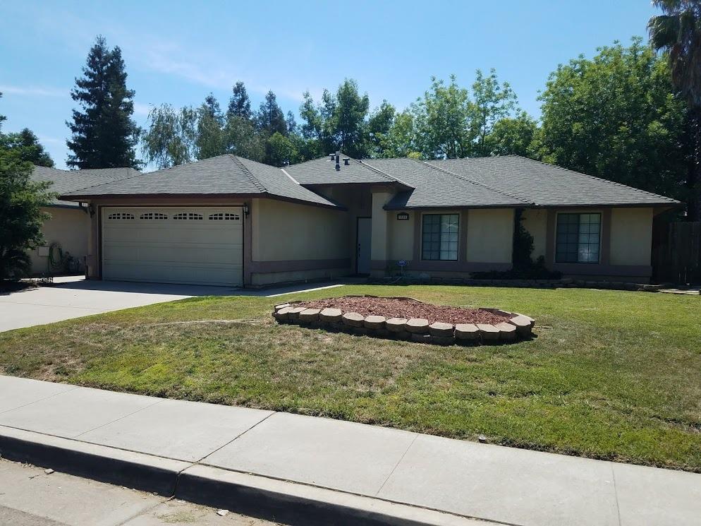 1523 Orchard Lane Reedley, CA 93654 - Photo 1 of 31 Gallery Image 1