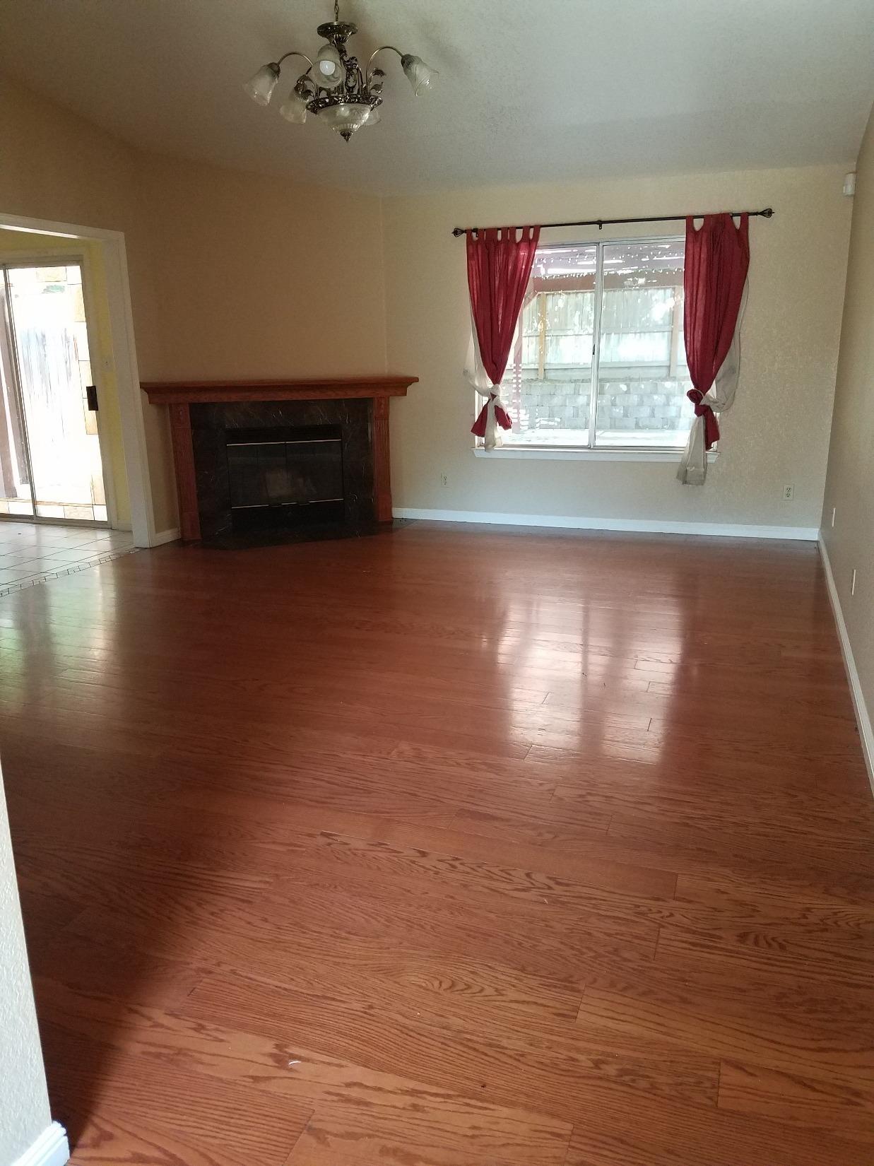 1523 Orchard Lane Reedley, CA 93654 - Photo 2 of 31 Gallery Image 2