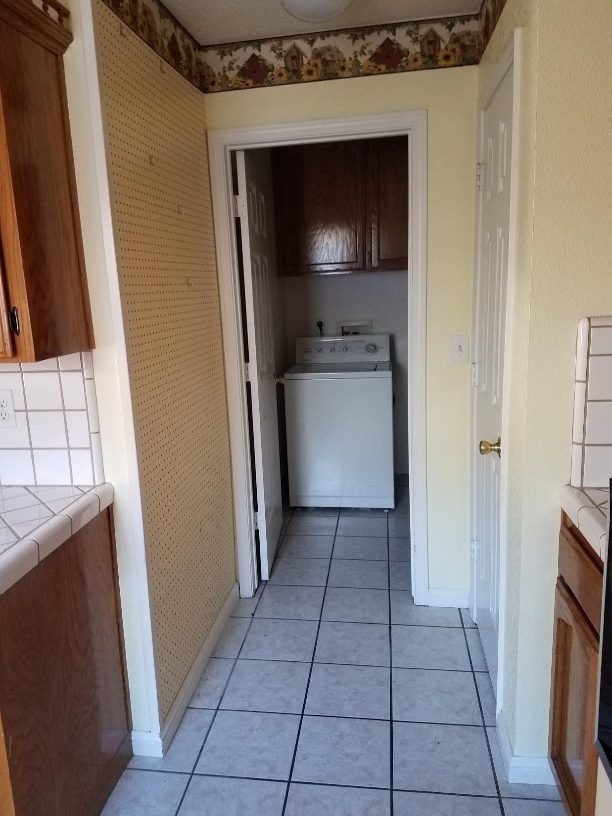 1523 Orchard Lane Reedley, CA 93654 - Photo 15 of 31 Gallery Image 15