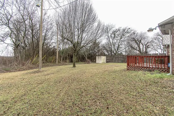 $285,000 | 348 Craddock Drive, Glenn Heights, TX 75154