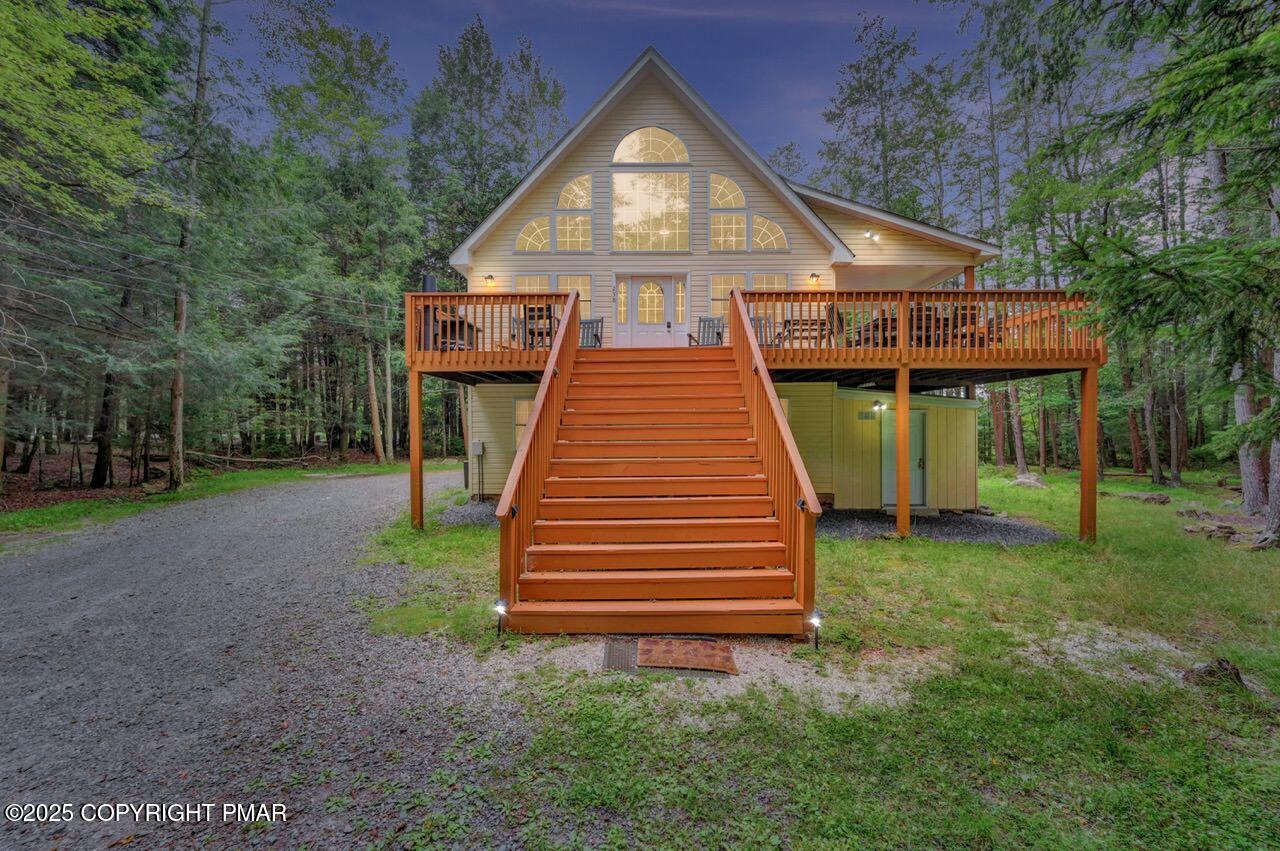 238 King Arthur Rd 01 Dusk Large