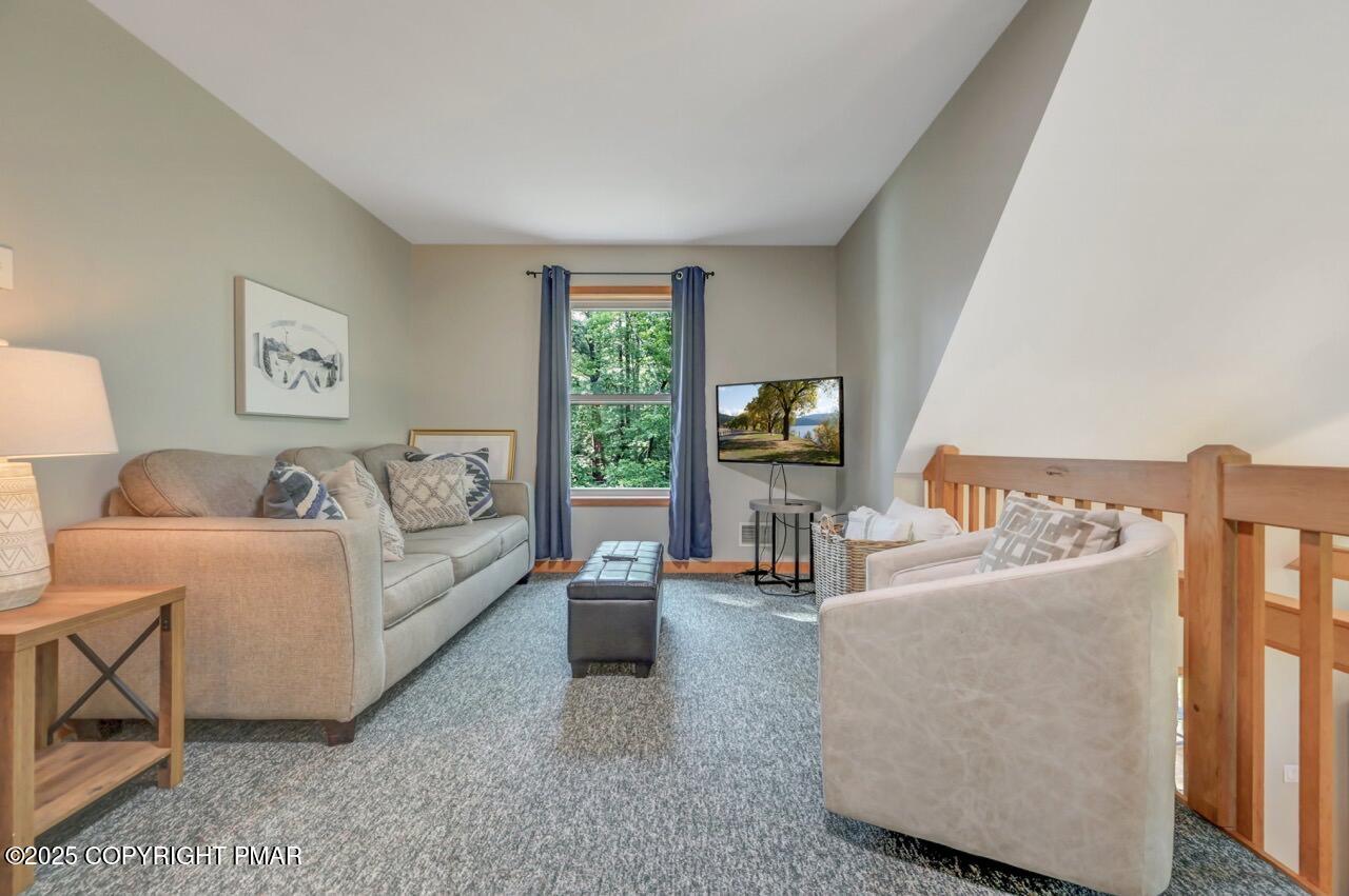 238 King Arthur Road Pocono Lake, PA 18347 - Photo 45 of 94 238 King Arthur Rd 39 Large