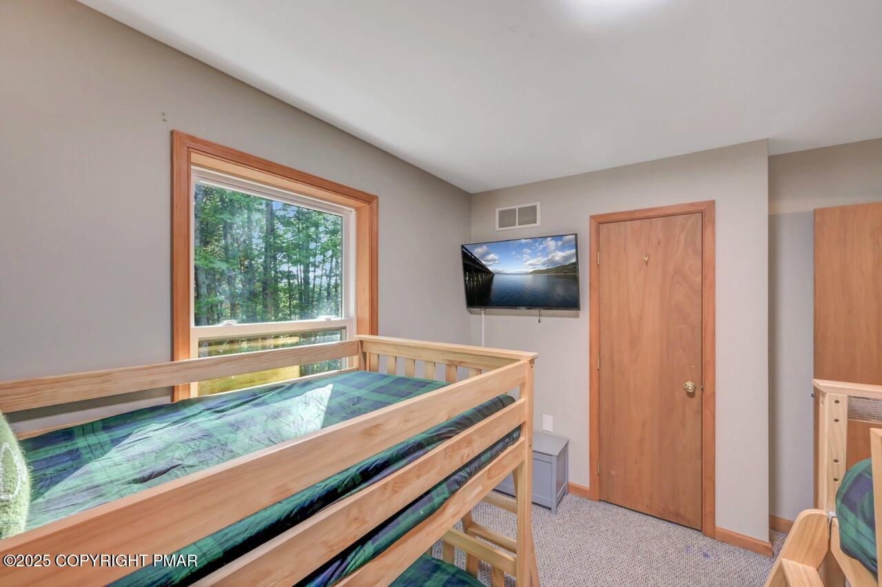 238 King Arthur Road Pocono Lake, PA 18347 - Photo 59 of 95 238 King Arthur Rd 52 Large