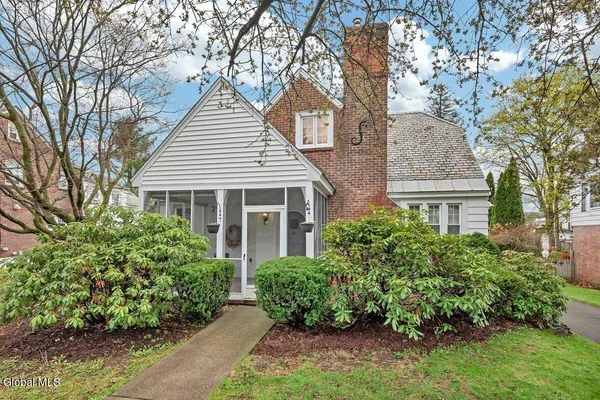 $399,900 | 7 Tudor Road, Albany, NY 12203