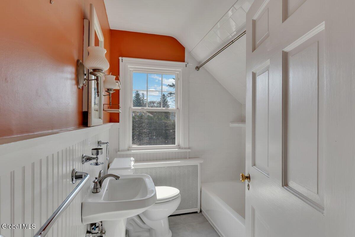 7 Tudor Road Albany, NY 12203 - Photo 36 of 52 P1828141