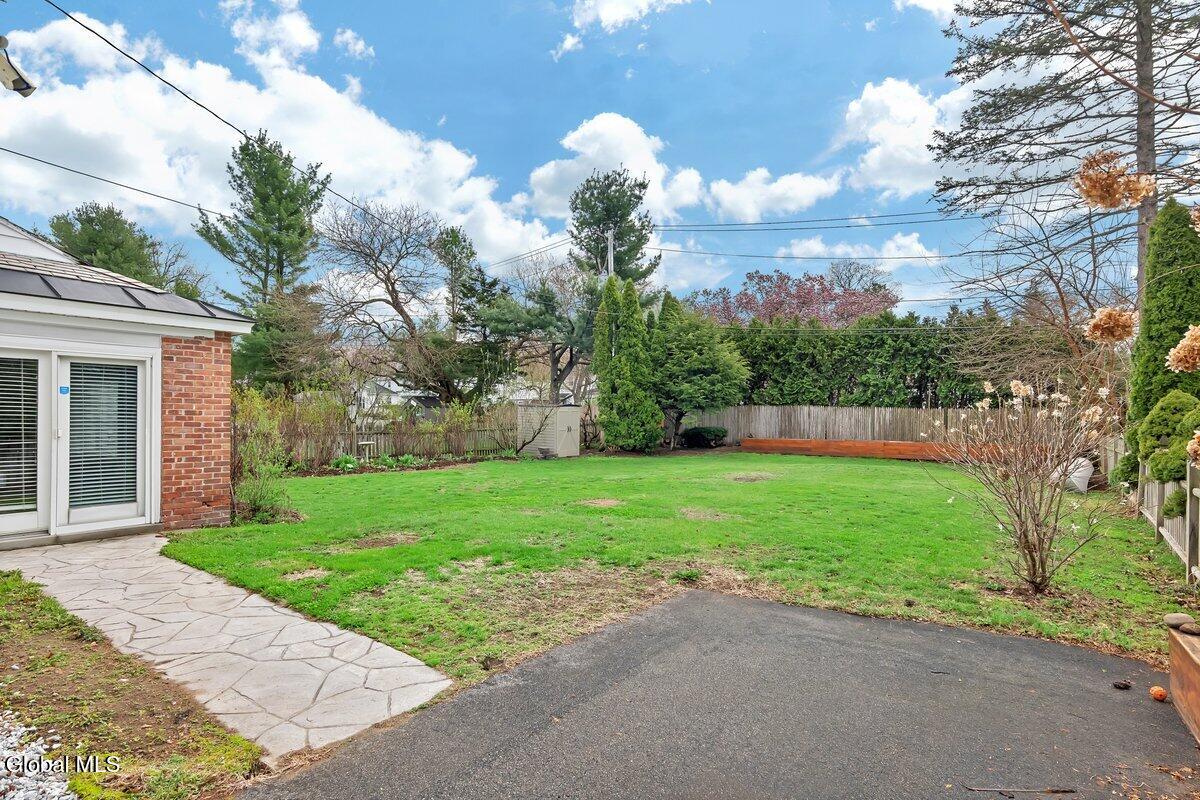 7 Tudor Road Albany, NY 12203 - Photo 43 of 52 P1827909