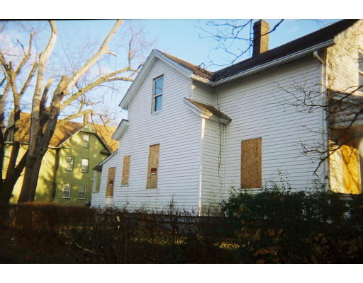 125 Andrew Street Springfield, MA 01109 - Photo 2 of 2 Gallery Image 2