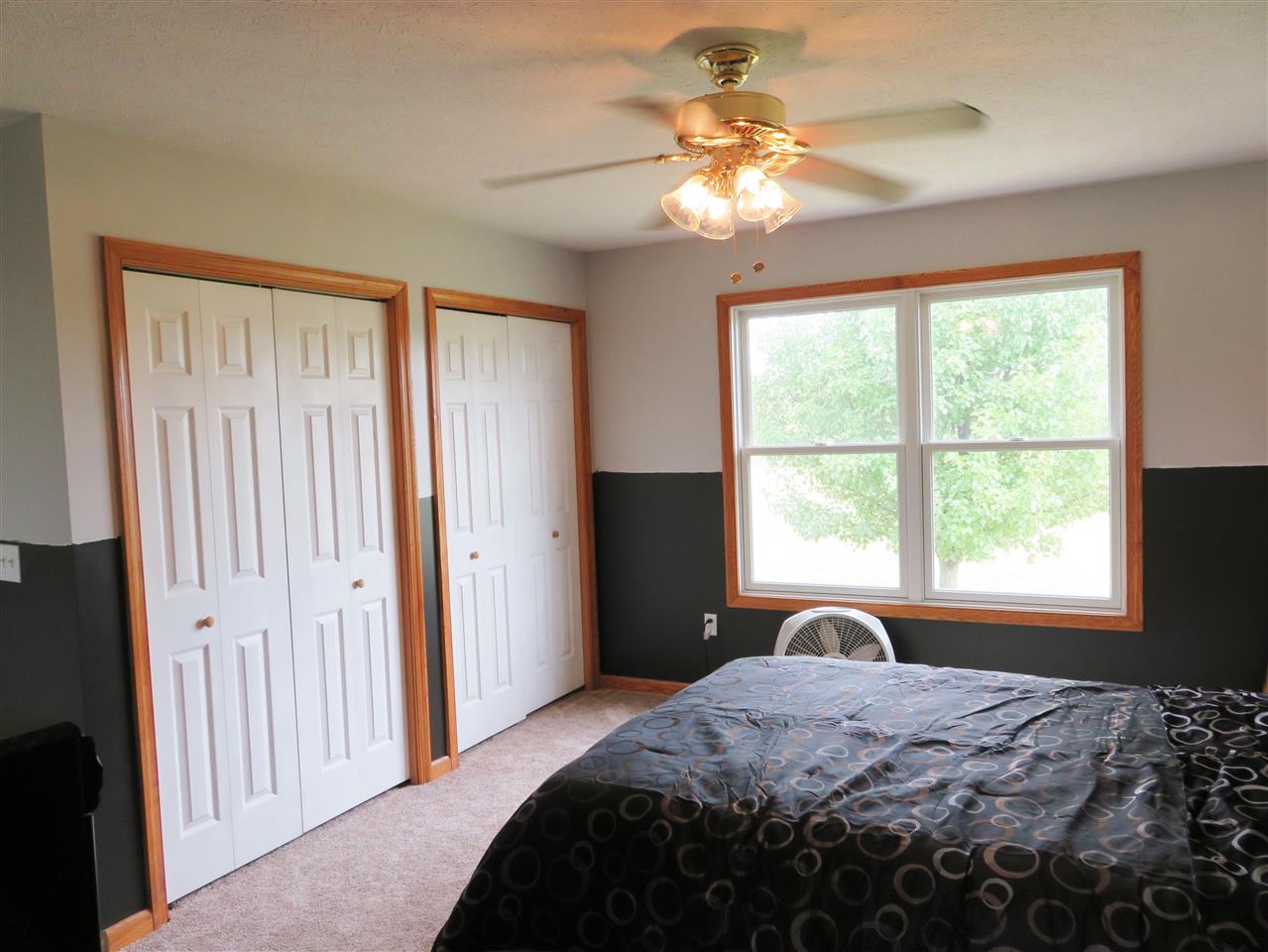 205 East Grand River Road Owosso, MI 48867 - Photo 12 of 23 31300481-11.JPG